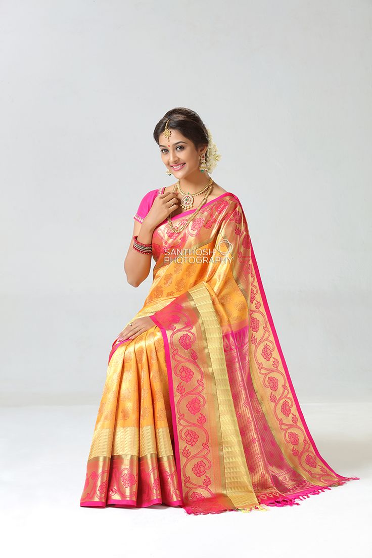 Silk saree photography.Silk Saree Photoshoot. #silk #saree #kanchipuram #weddingsarees #wedding #pattu #jewellery #indian #female #model #latest #poojajhaveri Pattu Saree Models, Silk Saree Photoshoot, Indian Female Model, Saree Photography, Saree Images, Saree Model, Saree Kanchipuram, Durga Ji, Traditional Silk Saree