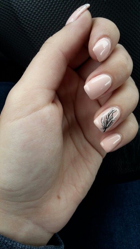 #nailart #nude #feather Nail Design With Feathers, Black Feather Nails, Nails With Feather Design, Nailart Nude, Feather Nail Designs, Prettiest Nails, Feather Nail Art, Feather Nails, Nail Appointment