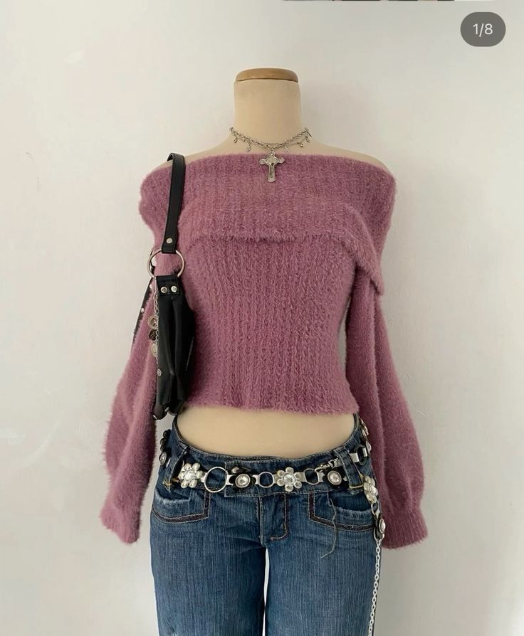 Low Rise Jeans Outfit Winter, Pastel Grunge Outfits, Mauve Outfit, Low Rise Jeans Y2k, Low Rise Jeans Outfit, Jeans Outfit Winter, Y2k Cute, Pastel Grunge, Aesthetic Winter