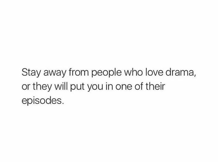 my motto for this year since everyone around me tryna be a snake. i don't put up with bullshit anymore :))) Backstabbing Quotes, Snake Quotes, My Motto, Betrayal Quotes, Relatable Tweets, A Snake, People Quotes, Uplifting Quotes, Jokes Quotes