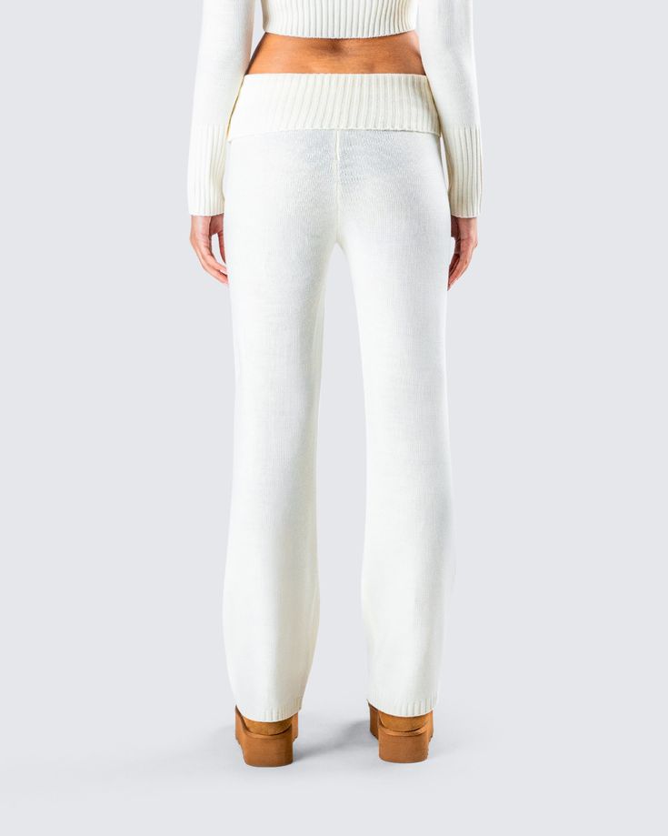 Make any day cuter and cozier with these white knit pants 🤍 Complete with a ribbed fold over top edge and wide leg fit, this piece is the perfect look for grocery store runs, self care days, and everything in between Comfortable White Full-length Pants, Comfortable Full-length White Pants, Comfortable White Straight Pants, Comfortable White Straight Leg Pants, White Wide Leg Bottoms With Ribbed Waistband, White Wide-leg Bottoms With Ribbed Waistband, Wide Leg Pants With Ribbed Cuffs, Winter White Stretch Pants, White Full-length Winter Pants