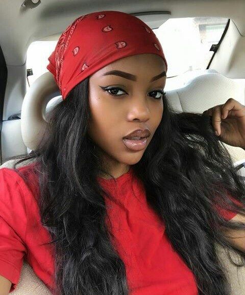 ✨Pinterest✨: @baddiebecky21| Bex ♎️ | Hairstyles With Bandanas, Hairstyles Bandana, Bandana Hairstyle, Hair Bandana, Bandana Hair, Hair Scarf Styles, Bandana Styles, Red Bandana, Bandana Hairstyles