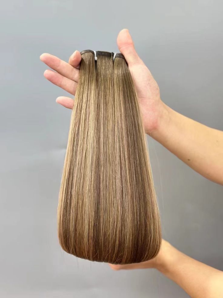 Factory sales directly, provide types of hair extensions, topper, toupee and medical wigs, Paypal accepted, no MOQ, fast shipping. DM for inquiry and order.

#hairextension #rawhair #remyhair #tapein #clipin #tiphair #nano #microlink #halohair #hairfactory #hairsupplier #russianhair #wholesalehair #hairloss #salon #JZ #bellami #beautywork #hairstylist #hairvendor #machineweft #handtiedweft #geniusweft Drawn Hair, Types Of Hair Extensions, Double Drawn Hair, Types Of Hair, Halo Hair, Hair Vendor, Wholesale Hair, Raw Hair, Remy Hair