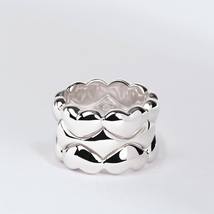 The Mucho Amor y Brillo Ring Set is made by TANE in sterling silver. The motifs are inspired by the sensations of love: sparks when we touch each other and fireworks in the heart. The set inspires versatility in its use, stacked or as independent rings. Handmade in Mexico. TANE operates with ethical, social and environmental responsibility, leading change and building trust. Leading Change, Personal Shopping Service, Building Trust, Rings Handmade, American Brand, Color Ring, Colorful Bracelets, Personal Shopping, In The Heart