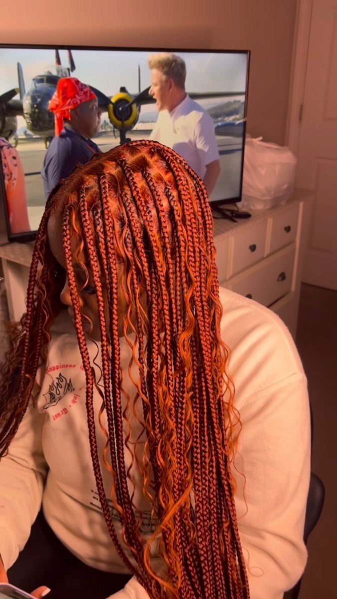 Ginger Goddess Braids Black Women, Knotless Braids With Ginger Color, Ginger Red Boho Braids, Small Knotless Box Braids Ginger, Ginger Copper Box Braids, Knotless Box Braids Medium Ginger, Autumn Box Braids, Cooper Braids Black Women, Orange Hair Black Women Braids