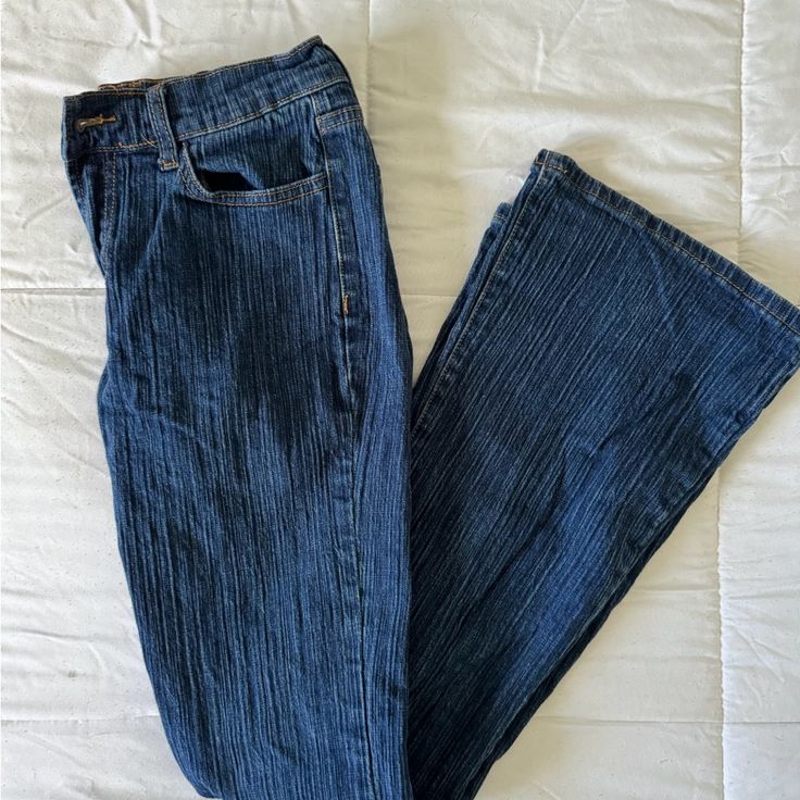 Low Rise Flare Jeans Brand New Never Worn I’m 5’6 For Reference Brandy Jeans, Jeans Brandy Melville, Brandy Melville Jeans, Low Rise Flare Jeans, 2024 Style, Jeans Color, Winter 2024, Jeans Brands, Levis Jeans