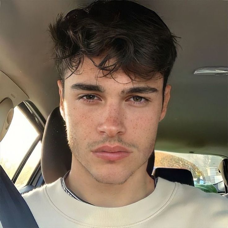 Man With Black Hair, Mens Hairstyles Thick Hair, Character Inspiration Male, Cool Hairstyles For Men, Model Face, Hazel Eyes, Aesthetic Guys, Poses For Men, How To Draw Hair