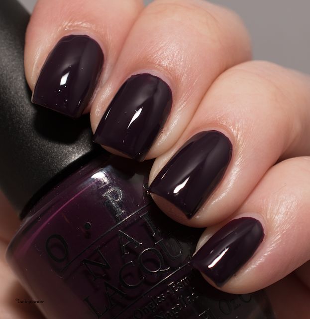 Opi Honk If You Love Opi, Honk If You Love Opi, Opi Dark Purple Nail Polish, Dark Opi Gel Nail Polish, Dark Nail Colors, Color Uva, Dark Purple Nails, Dark Nail, Opi Colors