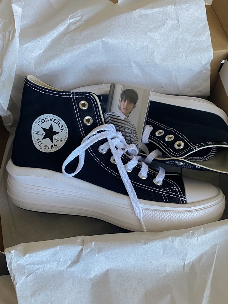 Enhypen Converse Shoes, Enhypen Converse, Enhypen Shoes, Converse All Star Move, Chuck Taylor All Star Move, Aesthetic Life, Aura Colors, Converse Chuck Taylor All Star, Converse All Star