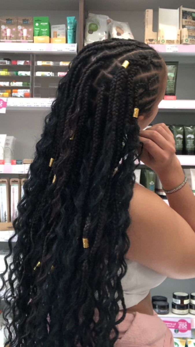 Angel Box Braids, Box Braids With Jewelry Gold, Angel Braids Black, Charms In Braids, Boho Braids Aesthetic, Angel Braids With Bangs, Braids Accessories Black Hair, Princess Braids Black Hair, Angel Braids Hairstyles