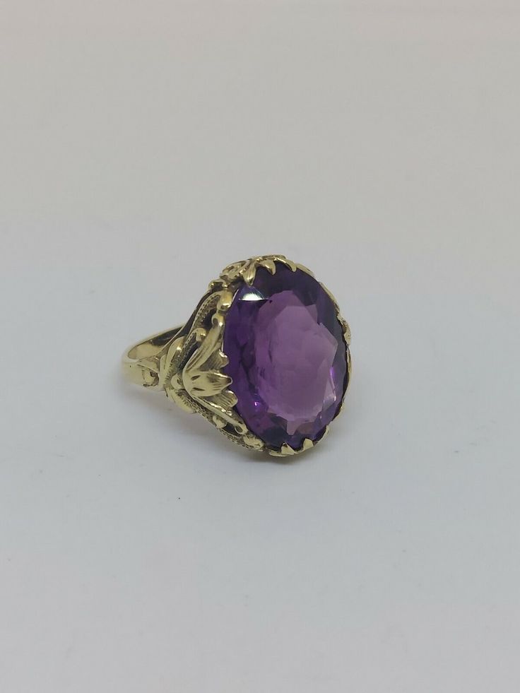 Vintage 14k Yellow Gold Floral Art Deco Style Purple Amethyst Ring Size 7. Gently used please see pictures. If you have any questions please feel free to contact me:) Amethyst Ring Rose Gold, Antique Jewelry Rings, Purple Amethyst Ring, Gold Floral, Art Deco Style, Amethyst Ring, Purple Amethyst, Deco Style, Vintage Watches