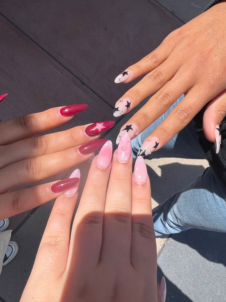 cute
nails 
pretty Trio Matching Nails, Sister Nails Matching, Best Friend Nail Ideas Matching, Nails With Friends, Matching Bestie Nails, Car Rides With Friends, Matching Nails With Best Friend, Best Friend Nails Ideas, Best Friend Nails