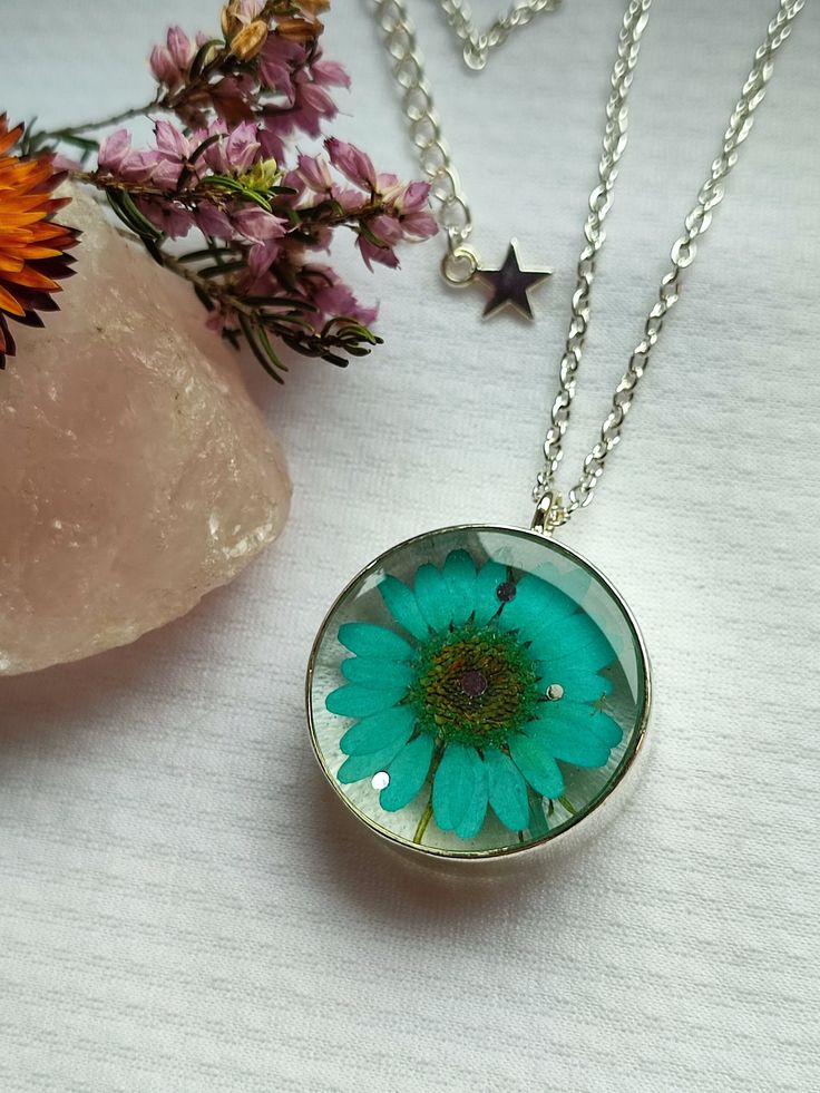 "Resin flower pendant necklace. Deep filled silver bezel. Real flower.  20\" silver plated chain with 2\" extender and charm. Gift boxed" Flower Pendant Necklace, Resin Flowers, Charm Gift, Flower Pendant, Real Flowers, Lamborghini, Pendant Necklaces, Necklace Etsy, Jewelry Necklace Pendant