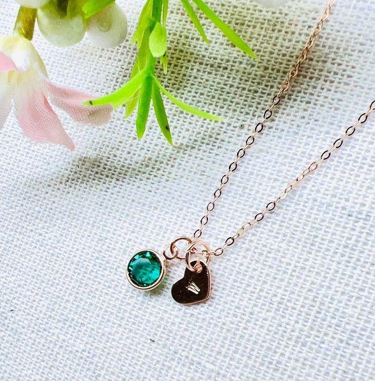 Elevate the joy of gifting with our personalized gold-plated 925 sterling silver initial disc charm necklace adorned with a sparkling Australian crystal birthstone. A delightful birthday present for girls, a charming gift for flower girls, or a cherished keepsake for a kid's baptism. Personalized and enchanting, this necklace captures both elegance and youthful exuberance. * Please note that the heart charm, birthstone, and chain will be the same finish color. For example, if you select the silv Birthstone Jewelry Mothers, Necklace With Kids Names, Pearl Drop Earrings Bridal, Birthstone Charm Necklace, Flower Girl Necklace, March Birthstone Necklace, Birthday Presents For Girls, Sideways Initial Necklace, Girl Necklace