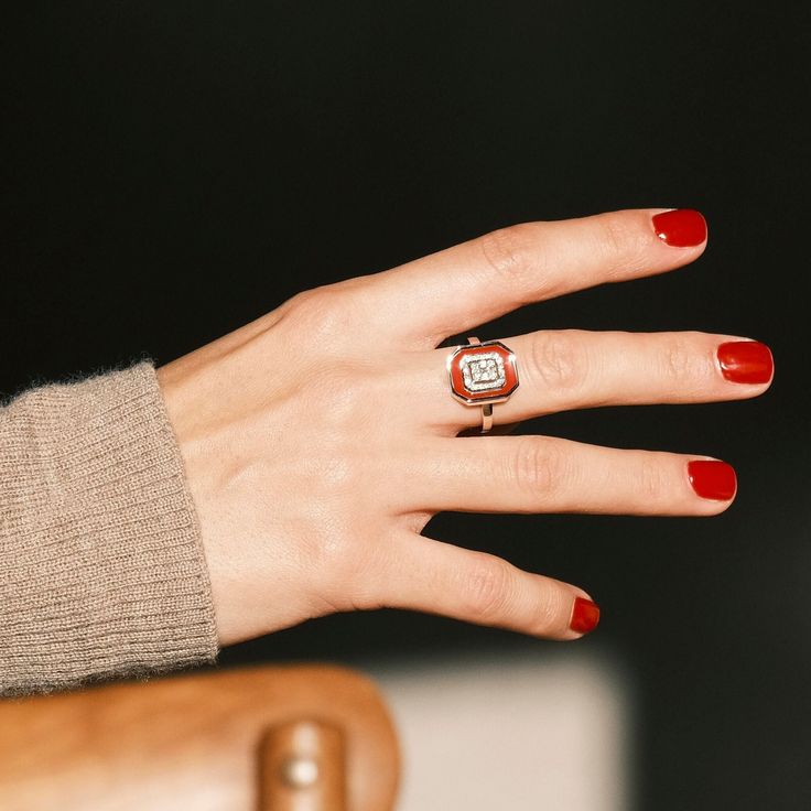 14K Baguette Diamond Ring with Red Enamel, Art Deco Solid Gold Enamel Ring, Geometric Diamond Ring with ? ctw diamonds Features - 14K Solid White Gold - Total 0.27 ctw diamonds (G color SI clarity) - Outer Frame has Red Enamel - Heigth :14.75 mm - Width: 13.20mm - Available all ring size Red Ruby Ring With Baguette Diamonds, Luxury Red Baguette Diamond Jewelry, Ruby Ring With Baguette Diamonds For Gift, Red Baguette Diamond Rings As Gift, Red Baguette Diamond Rings For Anniversaries, Red Baguette Diamond Rings For Anniversary, Art Deco Enamel Ring As A Gift, Baguette Cut Red Ring As Gift, Red Baguette Cut Ring As Gift