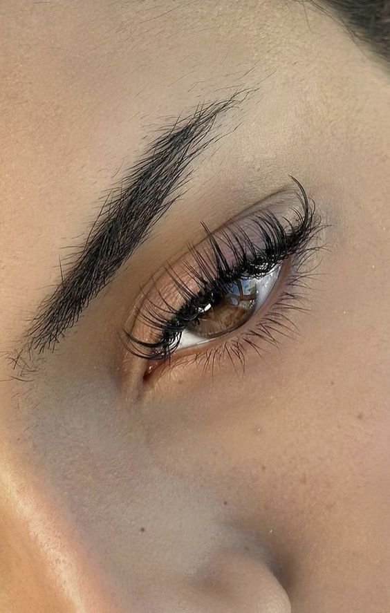 Lash Natural Extensions, Eyebrow Wax And Tint, Long Lashes Serum, Eyebrow Wax, Natural Fake Eyelashes, Eyelashes And Eyebrows, Lashes Fake Eyelashes, Lash Extensions Styles, Perfect Eyelashes