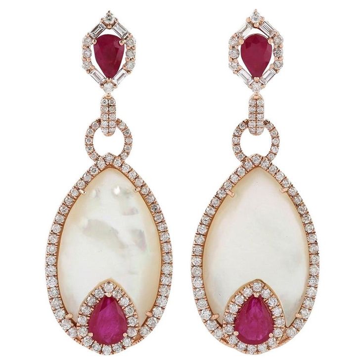 Elegant White Ruby Earrings, Blessed Wednesday, Fine Jewelery, Precious Jewels, Gold Earrings Designs, Ruby Jewelry, Diamond Drop Earrings, Women Diamond, Pearl Diamond