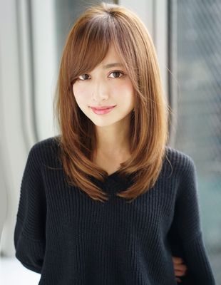 Layered Haircuts With Bangs, Hair Catalog, Haircut Inspiration, Haircuts For Medium Hair, Long Hair With Bangs, Medium Hair Cuts, Long Bob, Hair Color Trends, Long Hair Cuts