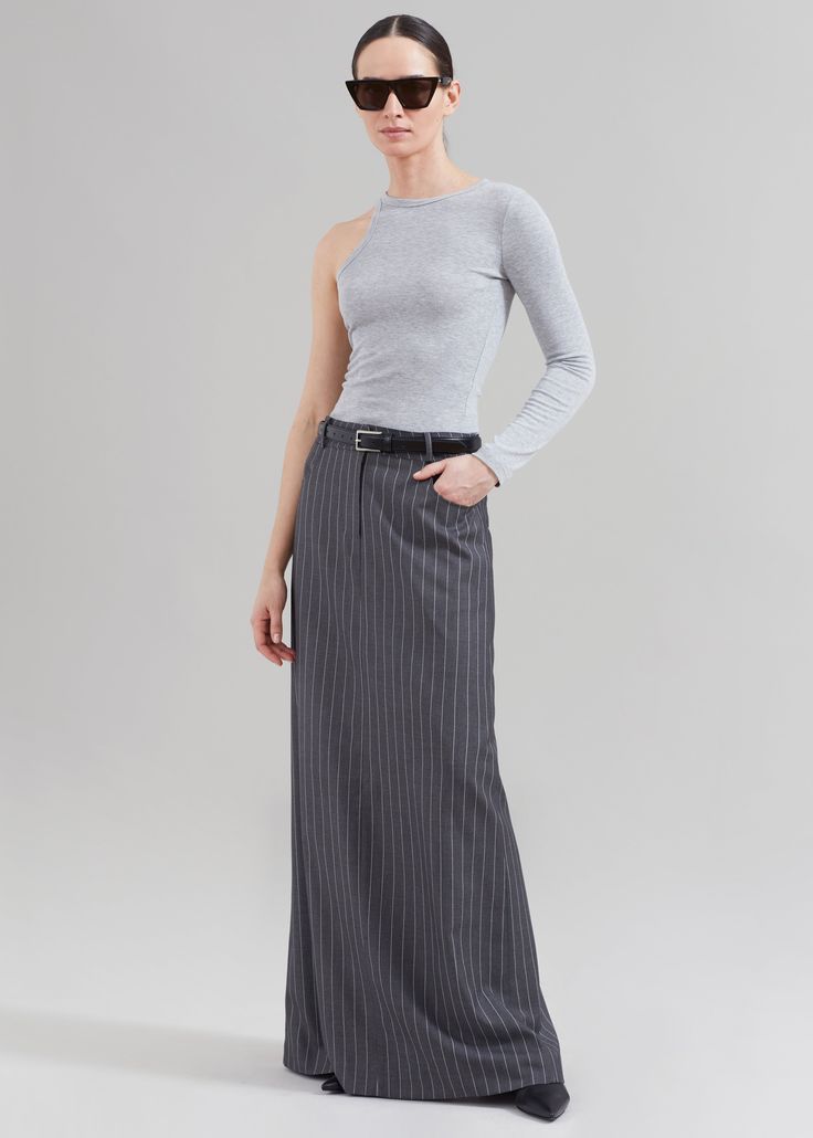 Malvo Long Pencil Skirt - Grey Pinstripe Striped Skirt Outfit, Long Fitted Skirt, Long Black Pencil Skirt, Long Straight Skirt, Black Striped Skirt, Long Skirt Suits, Long Pencil Skirt, Long Skirt Outfits, Maxi Skirt Outfits