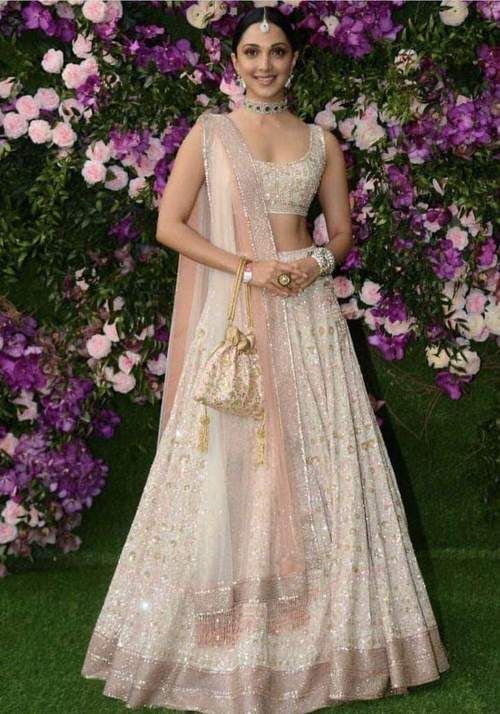 Pavadai Thavani, Kiara Advani Lehenga, Choli Design, Khatli Work, Lehenga Choli Designs, Party Wears, Single Forever, Indian Designs, Diwali Outfits