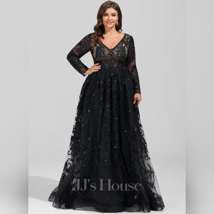 I Bought This As A Backup For My Wedding Dress If Mine Did Not Come On Time. Luckily It Did And I Chose Not To Wear This Dress. Tags And Dress Bag Included Tulle Straps, Sequin Ball Gown, Sweep Train Prom Dress, Dress Train, Gown Princess, Princess Prom Dresses, Sequins Fabric, Ball Gowns Princess, V Neck Prom Dresses