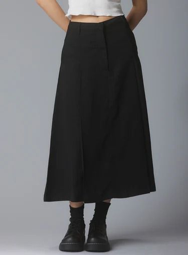 UNIF | Mizuki Skirt Fitted Maxi Skirt With Side Pockets For Spring, Fall Workwear Pleated Skirt With Belt Loops, Fall Pleated Skirt With Belt Loops For Work, Fitted Maxi Skirt For Workwear, Chic Long Cargo Skirt With Pockets, High Waist Skirt With Belt Loops For Fall, Office Skirt With Belt Loops For Fall, Casual Pleated Skirt With Belt Loops For Work, Fitted Full Length Maxi Skirt For Work