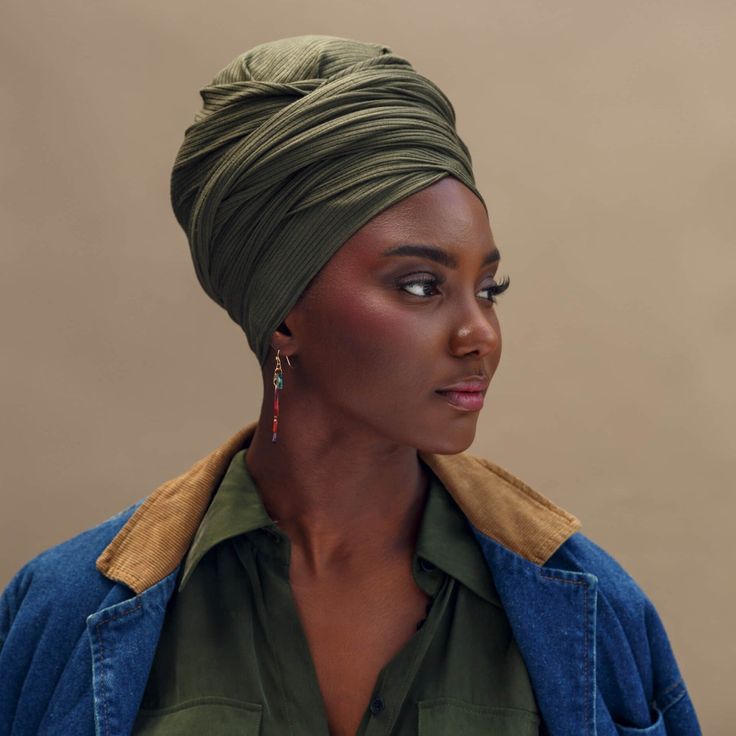 Bamboo Fatigue Green Stretch Knit Headwrap Bust Reference, Head Wrapping, Clay Bust, Headwrap Hairstyles, Head Wrap Styles, Hair Wrap Scarf, Hair Scarf Styles, Big Curls, Melanin Poppin