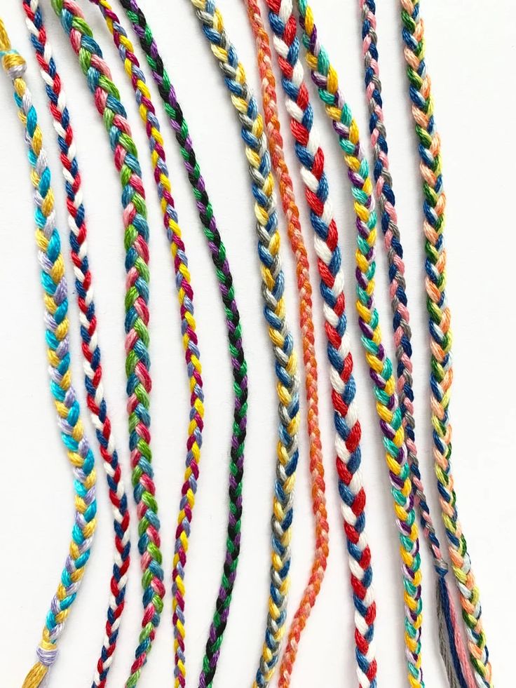 $2.99 + on Etsy • Custom string braided friendship bracelet • Bulk best friends bracelets • Woven thread bff bands • String plait made to order colors and lengths • Thin or thick braid bracelets • Team school spirit bracelet Threat Bracelet, Bracelets Thread, Best Friends Bracelets, Braided Friendship Bracelet, Friends Bracelets, Braided Friendship Bracelets, Braid Bracelet, String Bracelet Patterns, Fiber Necklace