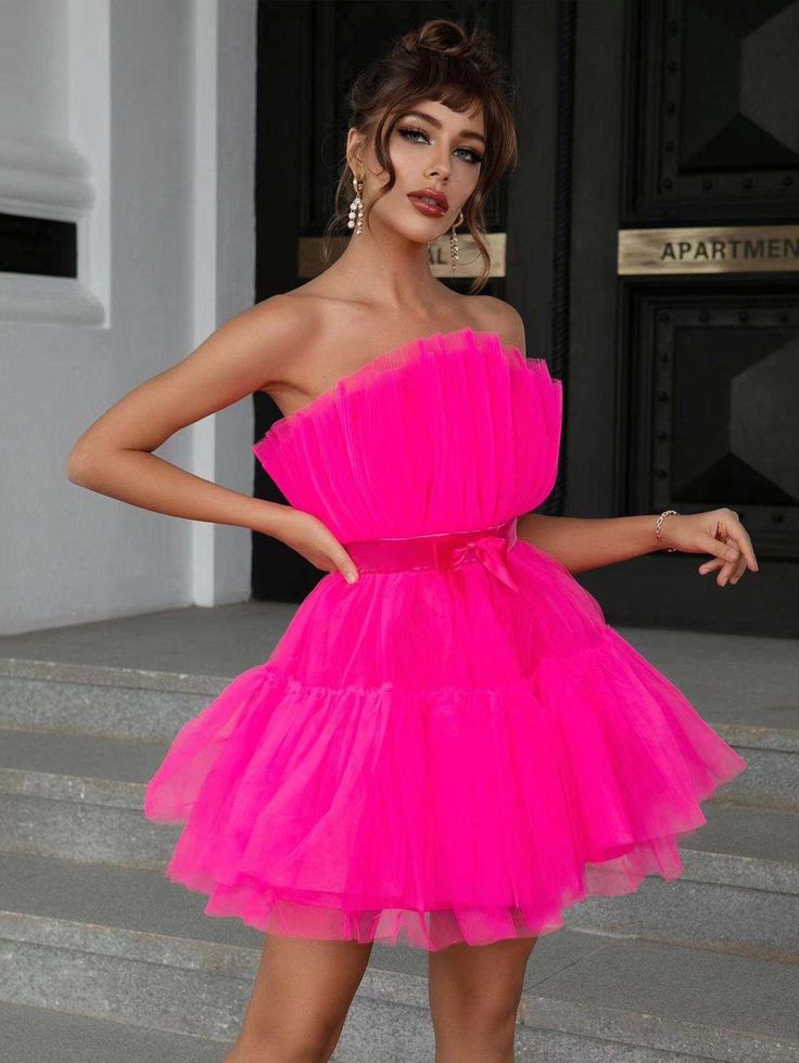 Short Layered Tutu Tulle Dress Off the shoulder Kendall Jenner Inspired Zipper Closure on the side. Perfect for Prom Party Quinceañera Flower Girl Photo shoot Homecoming NOTE: Please verify your size prior to purchase. These dresses are true to size. Gaun Tulle, Gaun Koktail, Women's Sash, Tulle Cocktail Dress, Strapless Evening Dress, Sleeveless Outfit, Ruffled Skirt, Dresses Backless, Loose Dress