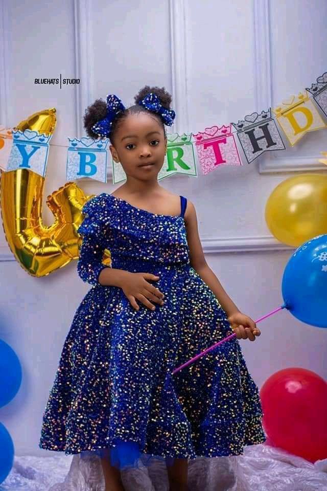 1668836888346557-3 Children Ankara Gowns, Braids Kids Hairstyles, Viral Outfits, Fashion Ankara Styles, Baby African Clothes, African Kids Clothes, Outfits For Christmas, Braids Kids