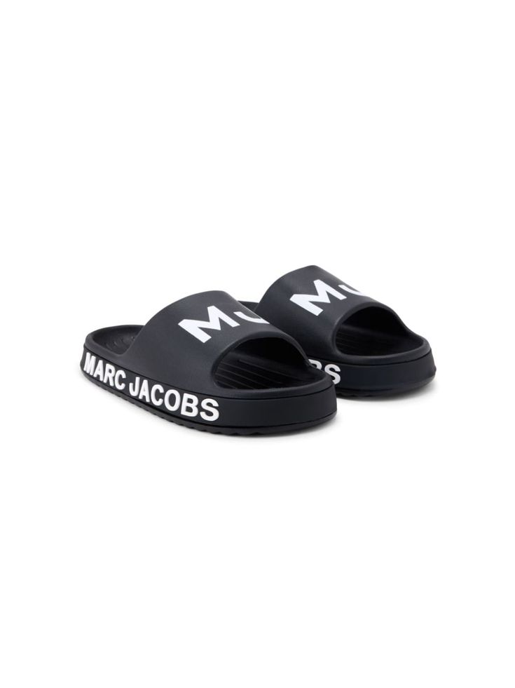 black/white logo print to the front logo at the sole round open toe slip-on style flat rubber sole Black White Logo, Kids Logo, Fashion Flats, Logo Print, Girls Shoes, Marc Jacobs, Open Toe, Rubber Sole, Slides