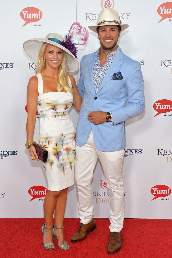 Kentucky Derby Party Ideas Outfit, Kentucky Derby Couples Outfits, Kentucky Derby Mens Attire, Derby Dresses And Hats Outfit, Derby Outfits For Men, Kentucky Derby Women, Derby Party Outfit, Races Dress, Derby Day Fashion