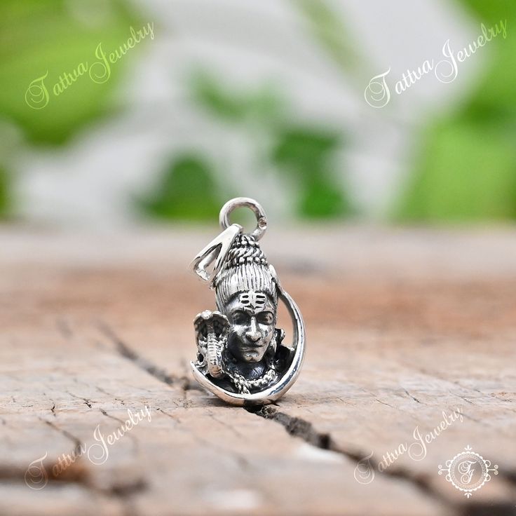 🎇This Shiva Pendant is a must-have for anyone who seeks healing and purification. Shiva is the divine character that is responsible to move all souls out of their suffering and towards their own healing and enlightenment..🎇 🎇By connecting to Shiva's energy one aligns with the highest vibrations, generating deep change and inner purification from the inside out. Shiva is also known as the Bhola Shankara, the divine gift-giver. It means unconditional support and love from the Divine to materialize your heart's desires. 🏳️🌈Pendant Details 📏Width : 12mm - 14mm 📏Length : 24 mm- 26 mm 📏Metal : 925 Sterling Silver ⚖️Weight : 6.00 - 6.25 Grams 🤚This Unique and elegant Pendant has been fashioned out of 925 sterling silver 🤚All of our pieces are handmade so please allow for slight variatio Spiritual Silver Jewelry, Sterling Silver Spiritual Jewelry For Memorial, Spiritual 925 Stamped Jewelry For Memorials, Sterling Silver Spiritual Jewelry And Charms, Silver Spiritual Locket Jewelry, Silk Gifts, Religious Symbols, Elegant Pendant, Silver Lockets