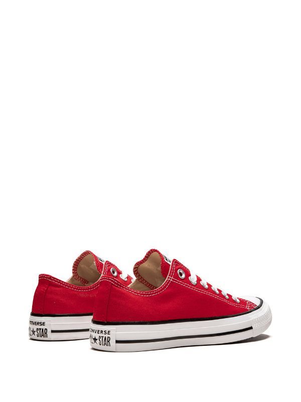 Shop red & white Converse All Star OX sneakers with Express Delivery - Farfetch Red And White Converse, Cute Converse Shoes, Converse All Star Ox, Cute Converse, Red Canvas, Converse Chuck 70, White Converse, Chuck 70, Converse All Star