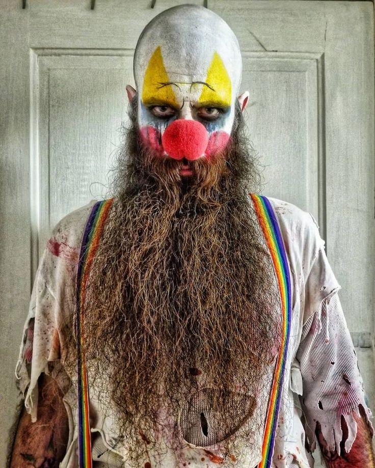 Clown Makeup Men Beard, Bearded Clown Makeup, Guys Clown Makeup, Diy Clown Costume For Men, Scary Clown Makeup Creepy Easy Men, Clown With Beard, Diy Killer Clown Costume, Scary Clown Makeup Creepy Men, Creepy Clown Makeup Male