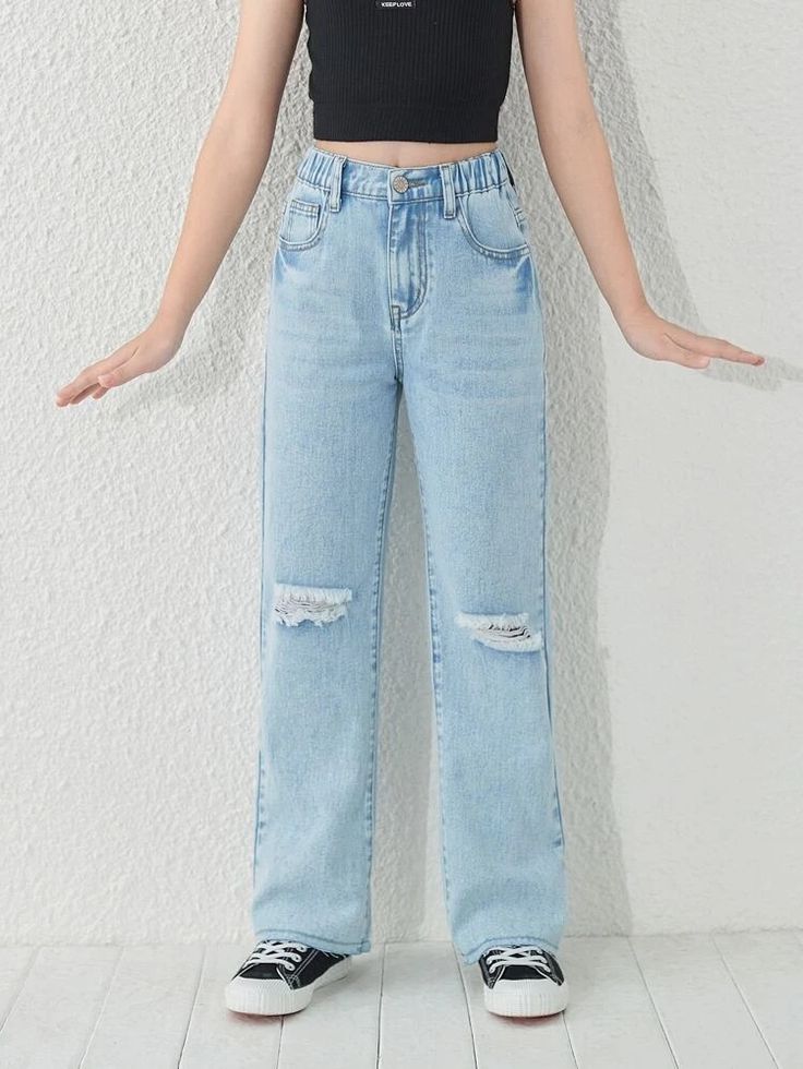 4th Grade Girls Fashion, Cute Jeans For School, Jeans For Girls 10-12, Kids Jeans Girls Outfit, 5th Grade Girls Outfits For School, Suit Degin, Penny Outfits, Loose Jeans Outfit, Distressed Jeans Outfit