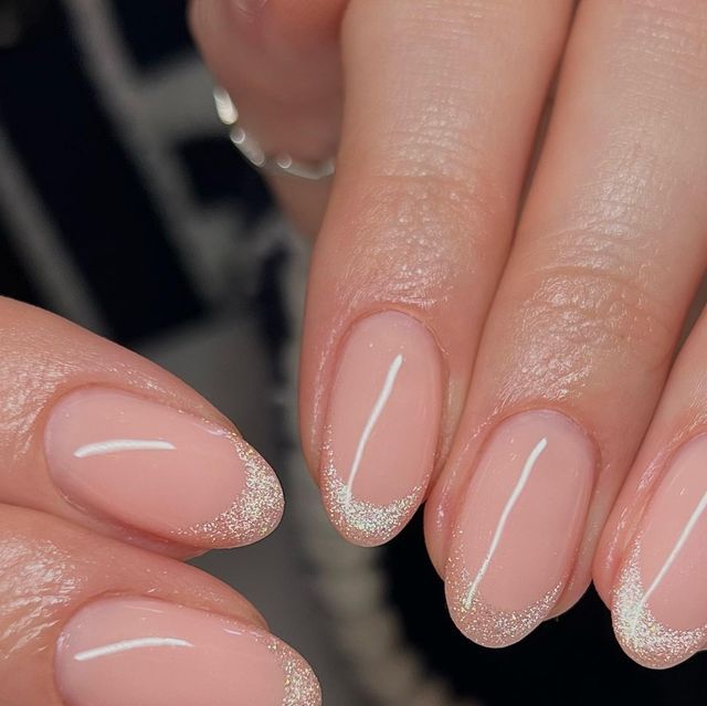 Cateyes French Nails, French Cateye Nail, Cateyes Nails French Tip, Oval Cat Eye Nails, Neutral Cats Eye Nails, Heart Biab Nails, Nude Biab Nails, Cats Eye French Tip, Modest Nail Designs