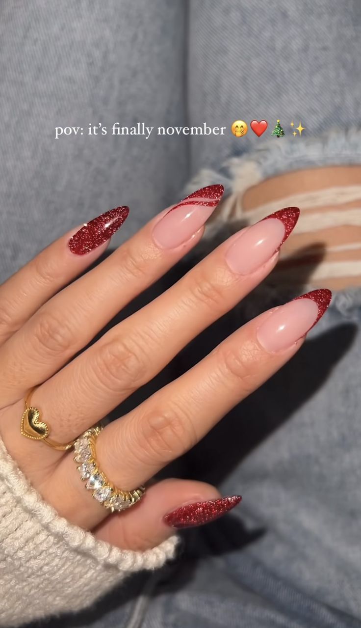 New Years Nail Designs, December Nails, Nagellack Trends, Winter Nails Acrylic, Work Nails, Christmas Nails Acrylic, Red Nail, New Year's Nails, Xmas Nails