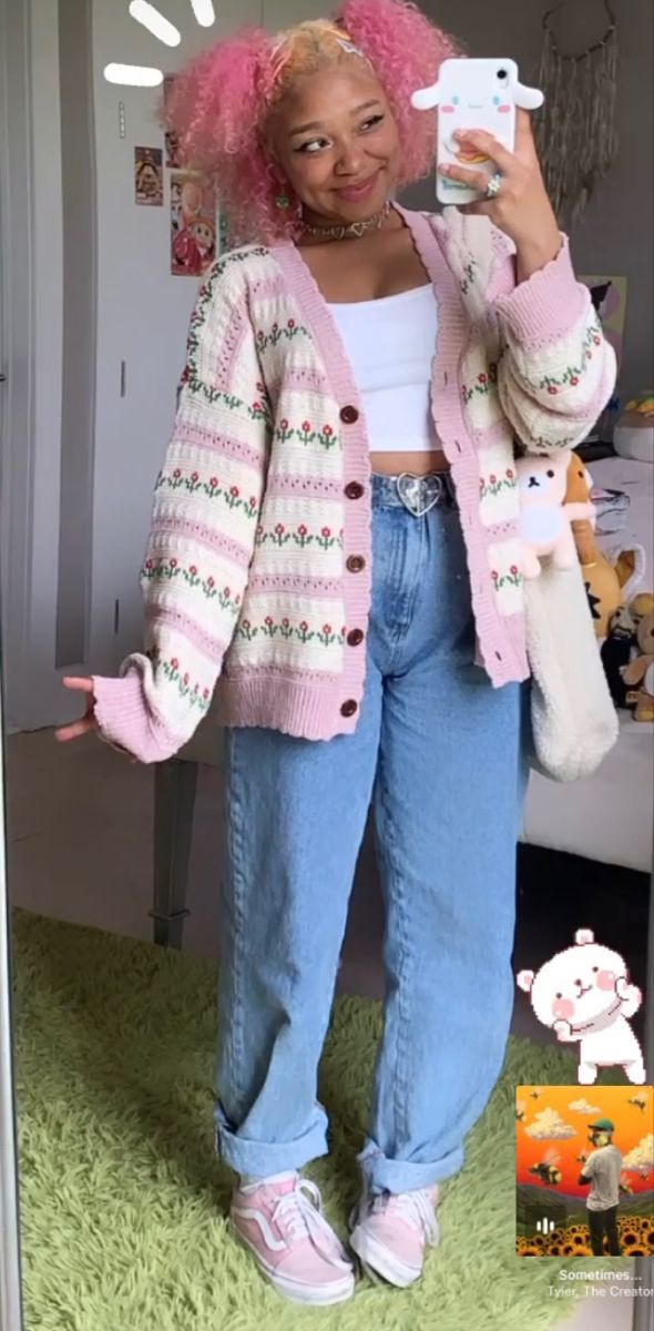 Pastel Outfit Inspiration, Pastel Soft Outfits, Soft Outfits Aesthetic Pastel, My Melody Outfit Aesthetic, Kawaii Outfit Inspiration, Soft Pastel Outfit Aesthetic, Pastel Aesthetic Clothing, Soft Girl Pink Outfits, Pink Girly Outfits Plus Size