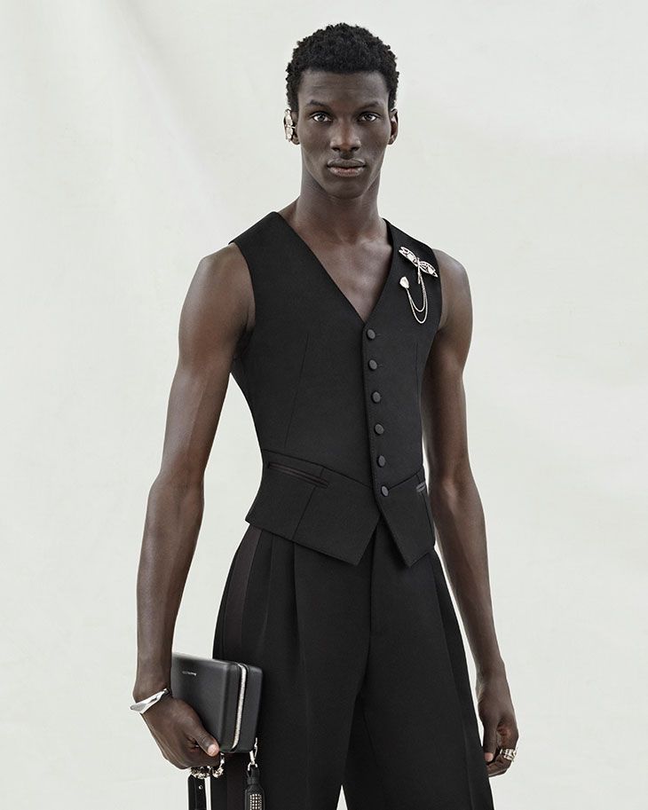 Court Outfit Men, Andro Fashion, Court Outfit, Joshua Colley, Waistcoat Outfit, Guy Fashion, Genderless Fashion, Jewellery Bracelets, Waistcoat Men