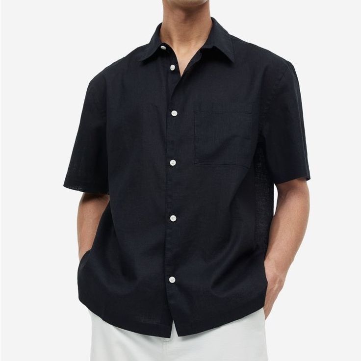 Size M Black Button-up Top For Summer, Black Short Sleeve Summer Shirt, Modern Black Shirt For Spring, Black Button Closure Shirt For Summer, Black Shirt With Button Closure For Summer, Black Short Sleeve Relaxed Fit Shirt, Black Relaxed Fit Short Sleeve Shirt, Black Relaxed Fit Shirt For Summer, H&m Short Sleeve Work Tops