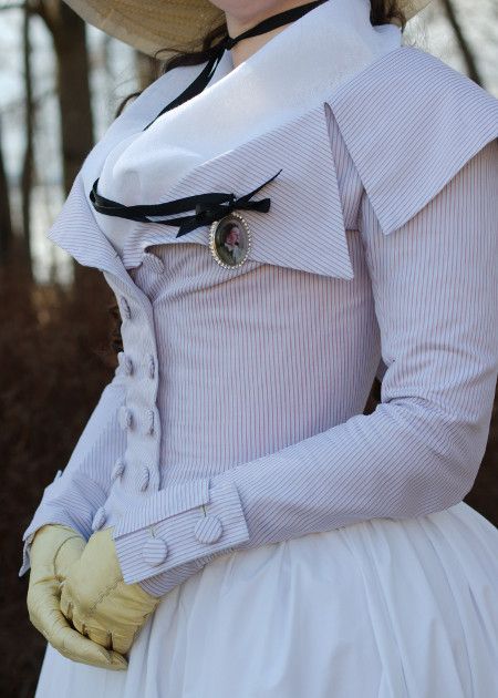 Late 18th Century Fashion, Pierrot Costume, 18th Century Jacket, 18th Century Hats, Georgian Fashion, 18th Century Dresses, Historical Costuming, 18th Century Dress, Rococo Fashion