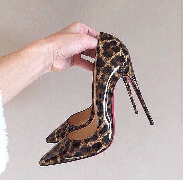 Red Bottom Heels, Pretty Heels, Fashion Shoes Heels, Heels Classy, Fancy Shoes, Girly Shoes, Stiletto Shoes, Aesthetic Shoes, Swag Shoes