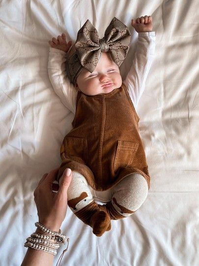 #liketkit http://liketk.it/2YPg9 @liketoknow.it #LTKbaby #LTKbump #LTKfamily baby girl fall outfit, designer inspired Bebe Clothing, Fall Baby Clothes, Girls Fall Outfits, Foto Baby, Newborn Outfit