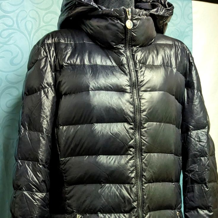 Almost Like Wearing A Down-Filled Sleeping Bag, This Is Seriously The Warmest Coat With The Most Amount Of Coverage Imaginable. Detachable Hood Adds To This Coat's Versatility, Along With Lots Of Useful Style Details - Interior Pockets With Snaps, Zippered Exterior Pockets, And A Two-Way Zipper Up The Front With Snaps At Bottom To Keep The Coat Closed Where The Zipper Ends. Invisible Cuffs Inside Sleeves. Clean Lines, Minimalist Styling, But Absolutely Impenetrable In Cold Weather. Light As A Feather Because It's Made Of Them - 90% Duck Down And 10% Water Fowl Feathers Line Every Inch Of This Stylish Sleeping Bag Of A Coat. Hard To Find Style In Almost-New Condition, No Signs Of Wear, Safely Find Style, Light As A Feather, Warm Coat, Detachable Hood, Duck Down, Sleeping Bag, Puffer Coat, Womens Calvin Klein, Clean Lines