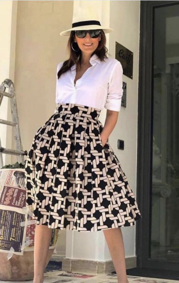 Casual Summer Outfits For Women, Casual Skirt Outfits, Casual Wear Dress, African Print Dresses, Classy Work Outfits, Classy Casual Outfits, Stylish Work Outfits, Casual Chic Outfit, Modest Fashion Outfits