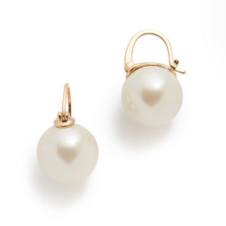 $59 New Kate Spade Shine On Faux Pearl Drop Earrings Comes Boxed Dust Bag Not Included Price Firm, Discounted Kate Spade Earrings Stud, Pink Stud Earrings, Huggie Earrings Gold, Large Stud Earrings, Daisy Studs, Bezel Earrings, Pink Studs, Kate Spade Earrings, Glitter Earrings