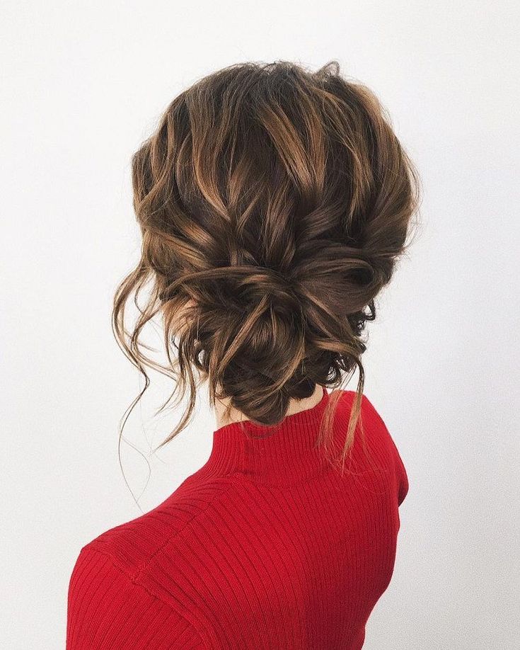 Curly Hair Updo Wedding, Updo Ideas, Hairstyle Updo, Unique Wedding Hairstyles, Updo Wedding, Updo Hairstyle, Hairstyles Updo, Low Bun, Braided Hairstyles Updo