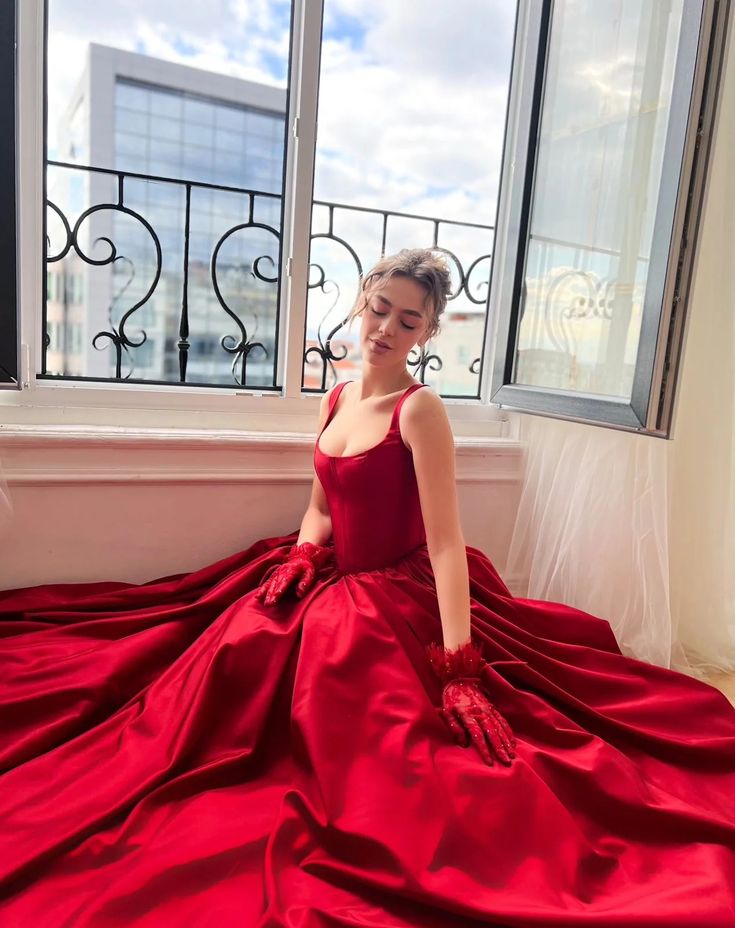 Renaissance Taffeta Gown | Teuta Matoshi Party Dress Elegant, Taffeta Gown, Empire Waist Gown, Basque Waist, A Line Evening Dress, Plus Size Prom, Wedding Dresses With Flowers, Wedding Flower Girl Dresses, Wedding Party Dress