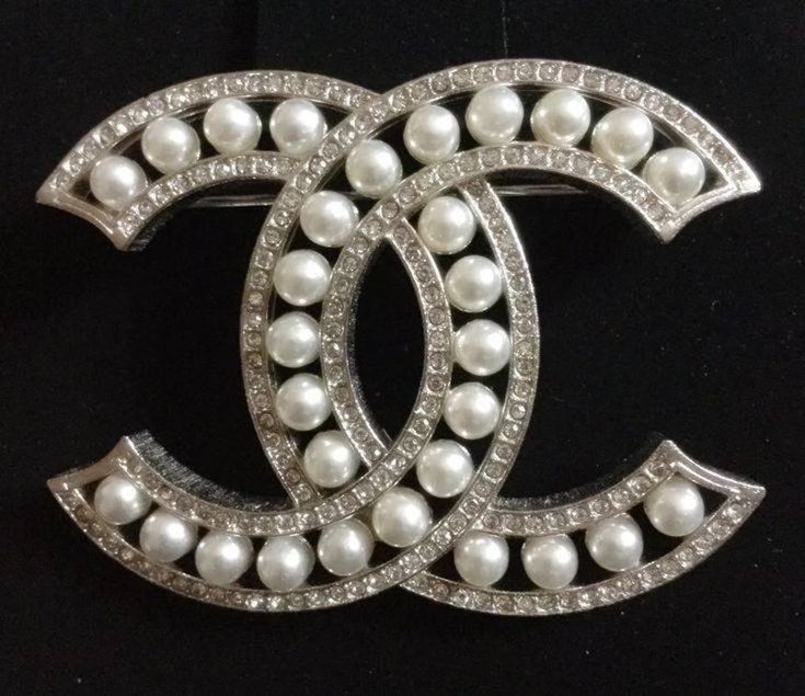 Antique Victorian Rose Cut Diamond Brooch 925 Sterling Silver - Etsy Crystal Letters, Chanel Pins, Beads Brooch, Chanel Pearl, Chanel Brooch, Metal Brooch, Chanel Necklace, Rhinestone Letters, Brown Gemstone